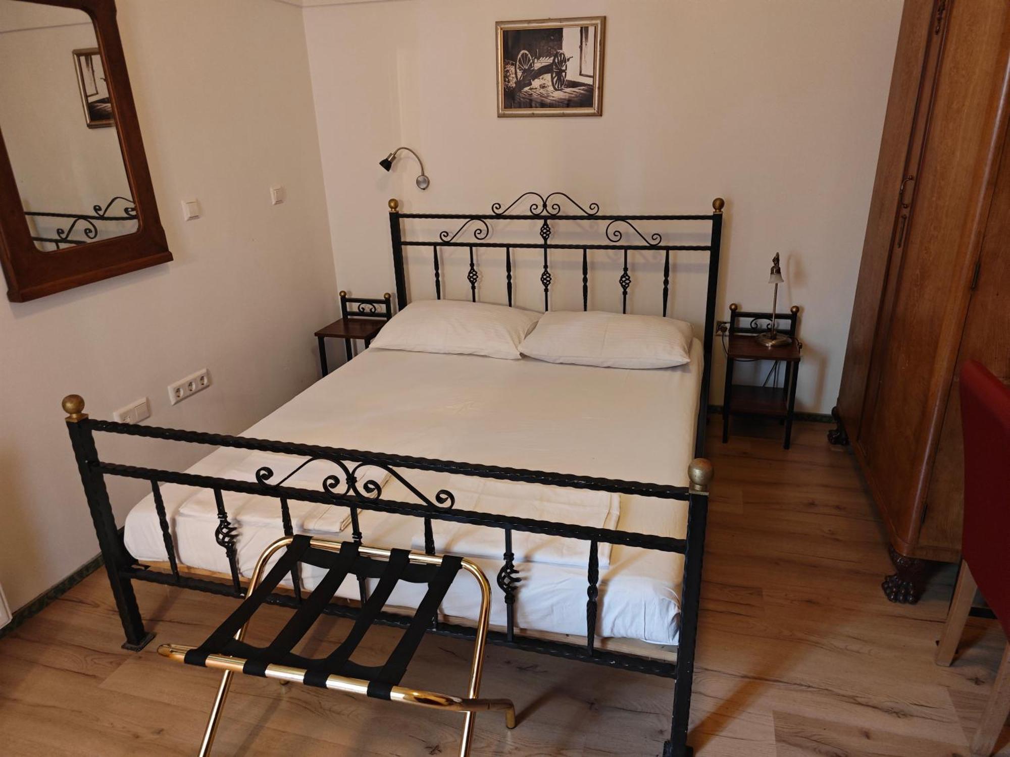 Hotel Park Potony Kültér fotó