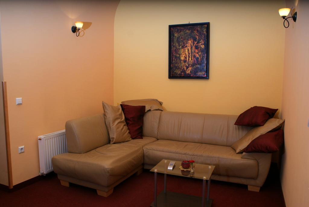 Hotel Park Potony Kültér fotó