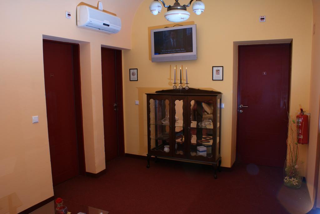 Hotel Park Potony Kültér fotó